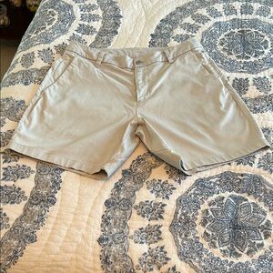 Lululemon Light Gray Casual Shorts